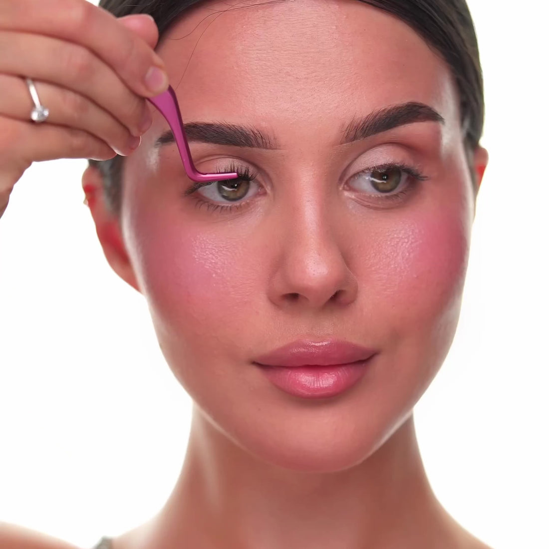 Press-on lashes by Lina Lien Cosmetics